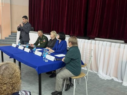 Жители Советского района получили почти 200 карт «Zабота»