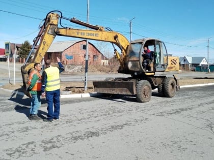 Строительство крытого надземного перехода в Приобье набирает обороты