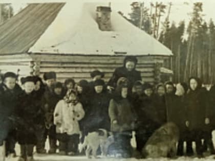 ИСТОРИЕЙ ОДНОЙ ФОТОГРАФИИ ДЕЛИТСЯ БИБЛИОТЕКАРЬ НИЖНЕВАРТОВСКОГО РАЙОНА