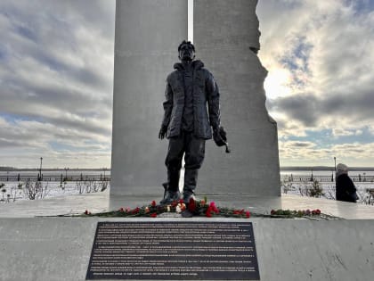 В Сургуте почтили память жертв политических репрессий