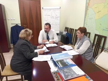 Александра Глотова обсудила рабочие вопросы с заместителем Губернатора автономного округа Всеволодом Кольцовым