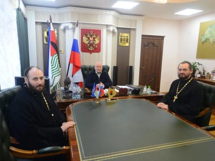 Владимир Семенов провёл встречу с представителями православной церкви