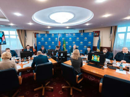 Фракция «Единой России» в Думе Югры поддержала законопроект о принятии окружного бюджета на ближайшие три года