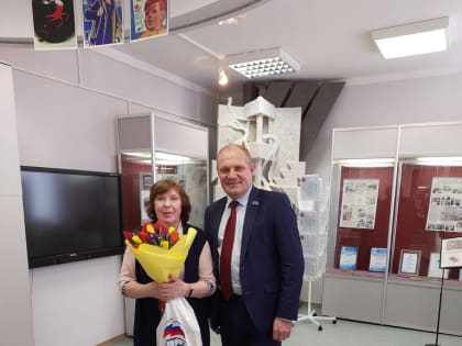 Александр Колодич поздравил женщин с 8 Марта