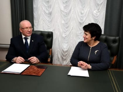 Владимир Семенов провел рабочую встречу с главой Нефтеюганского района