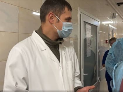 Наталья Комарова доставила в полевые госпитали ЛНР медикаменты