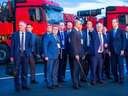 Вице-премьер РФ и полпред президента в УрФО - подробности визита в Сургут. ВИДЕО