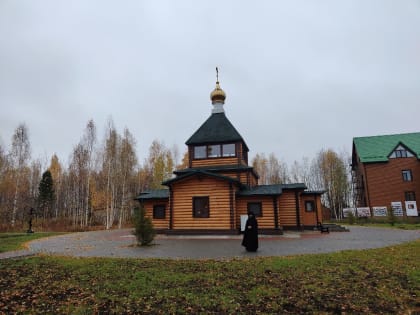 Престольный день в мужском монастыре Ханты-Мансийска