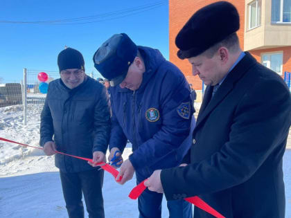 В день 105-летия со дня образования Советской пожарной охраны в Перегребном открылось новое пожарное депо