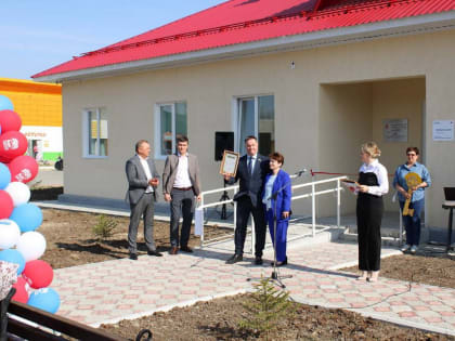 Андрей Осадчук: «В Югре открыли новую поселковую амбулаторию»