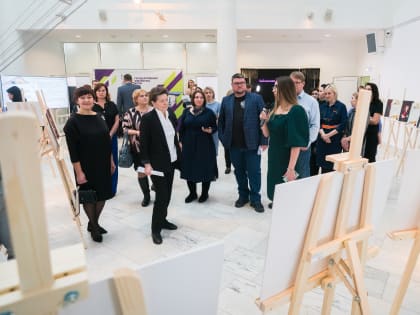 Жительницы Октябрьского района приняли участие в рабочей встрече с Губернатором Югры Натальей Комаровой и активом окружного комитета семей воинов Отечества