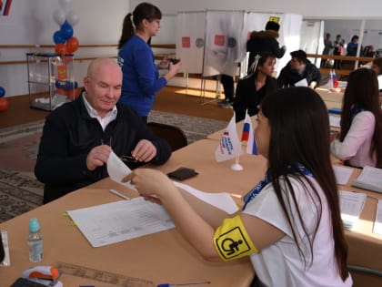 Владимир Семенов принял участие в выборах Президента России