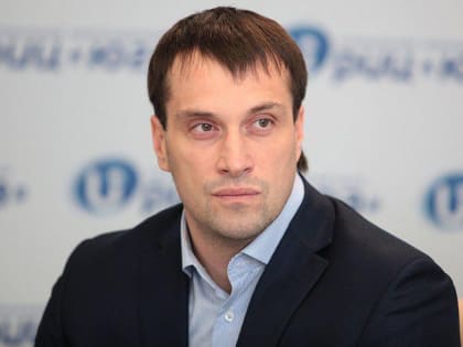 «Это мы будем судить всех, кто убивал русских людей». Сенатор Эдуард Исаков прокомментировал решение СБУ возбудить против него уголовное дело