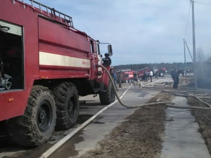 В Нижневартовске произошел пожар на набережной