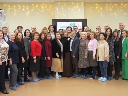 Партийцы Нягани исполнили новогодние мечты воспитанников реабилитационного центра