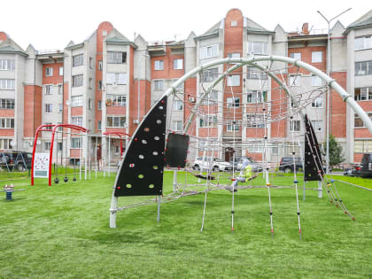 В Югре запустили опрос о работе УК по благоустройству территорий