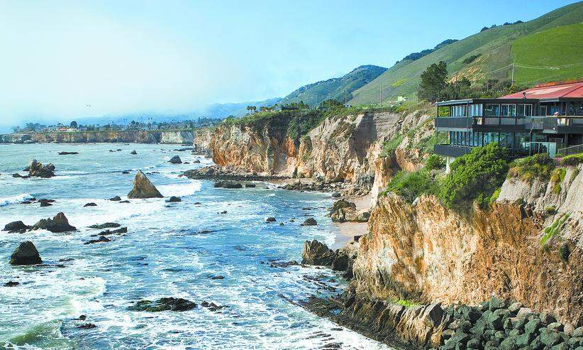 Ventana Grill oceanfront view, Shell Beach California