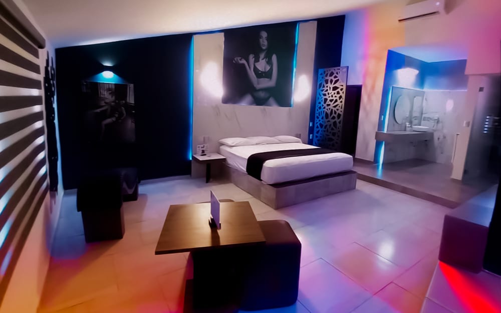 Hotel White Instalaciones