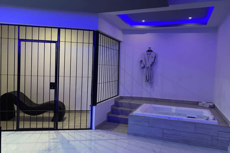 Suite Jacuzzi y Pole Dance