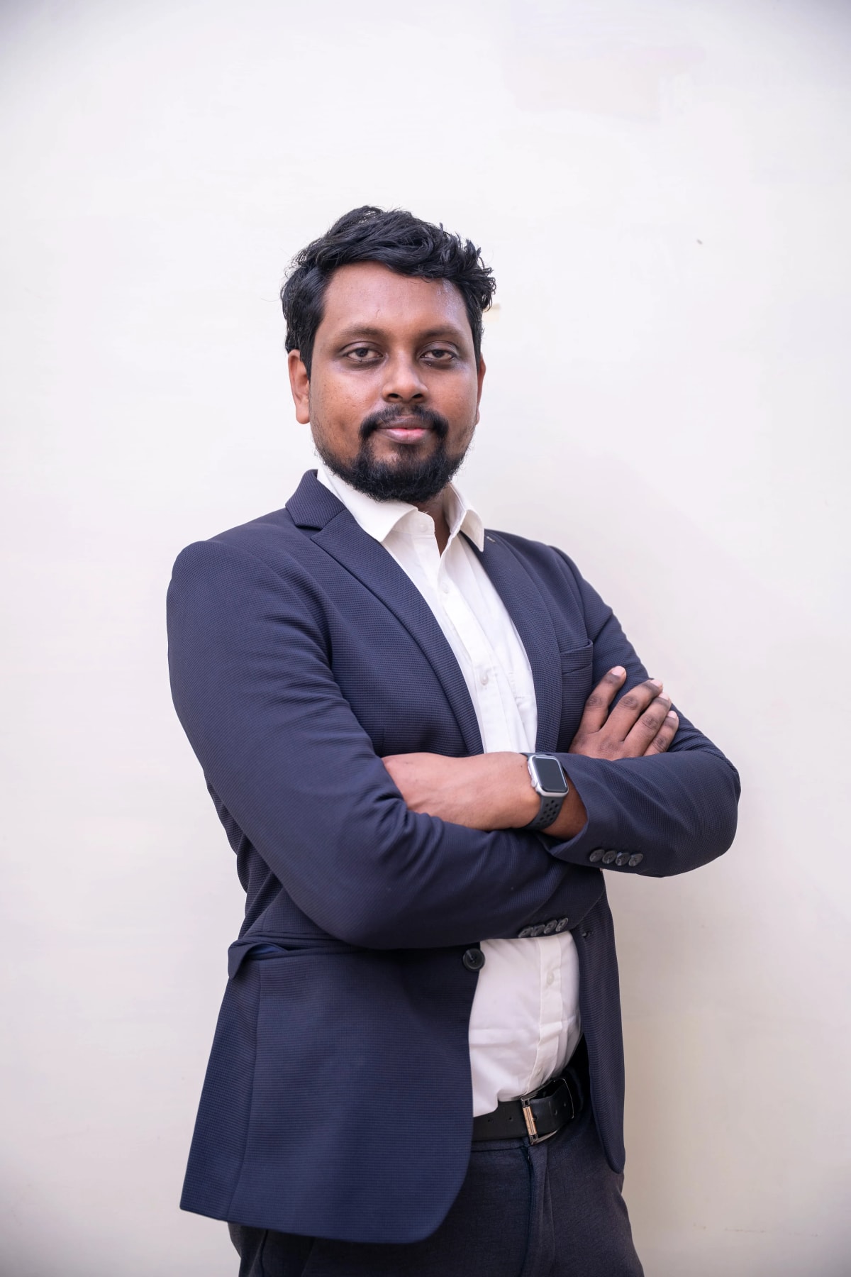 Dr. Cecil Fernando