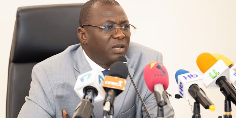 Cedi No Apicki But Abochi Has The Dollar - Minority