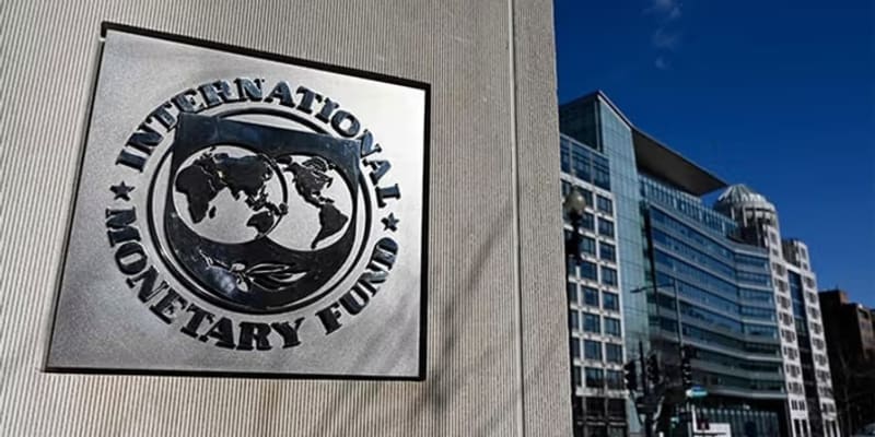 IMF Flags Weakening Dollar Easing Global Financial Conditions in July 2025 Outlook