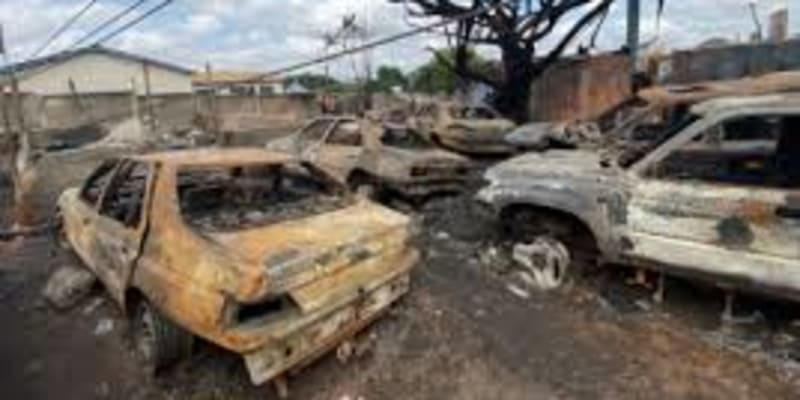 Fire destroys over 100 motorcycles, 10 cars, 15 shops at Mempeasem