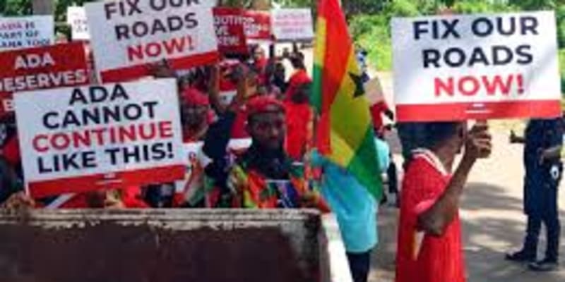 Ada Youth Stage Demonstration, Petition Gov’t Over Bad Roads