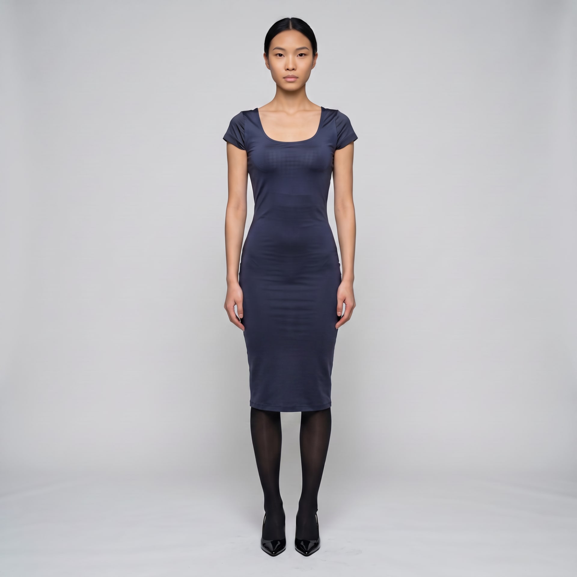 Why Every Woman Needs a Versatile Midi Dress in Her Wardrobe