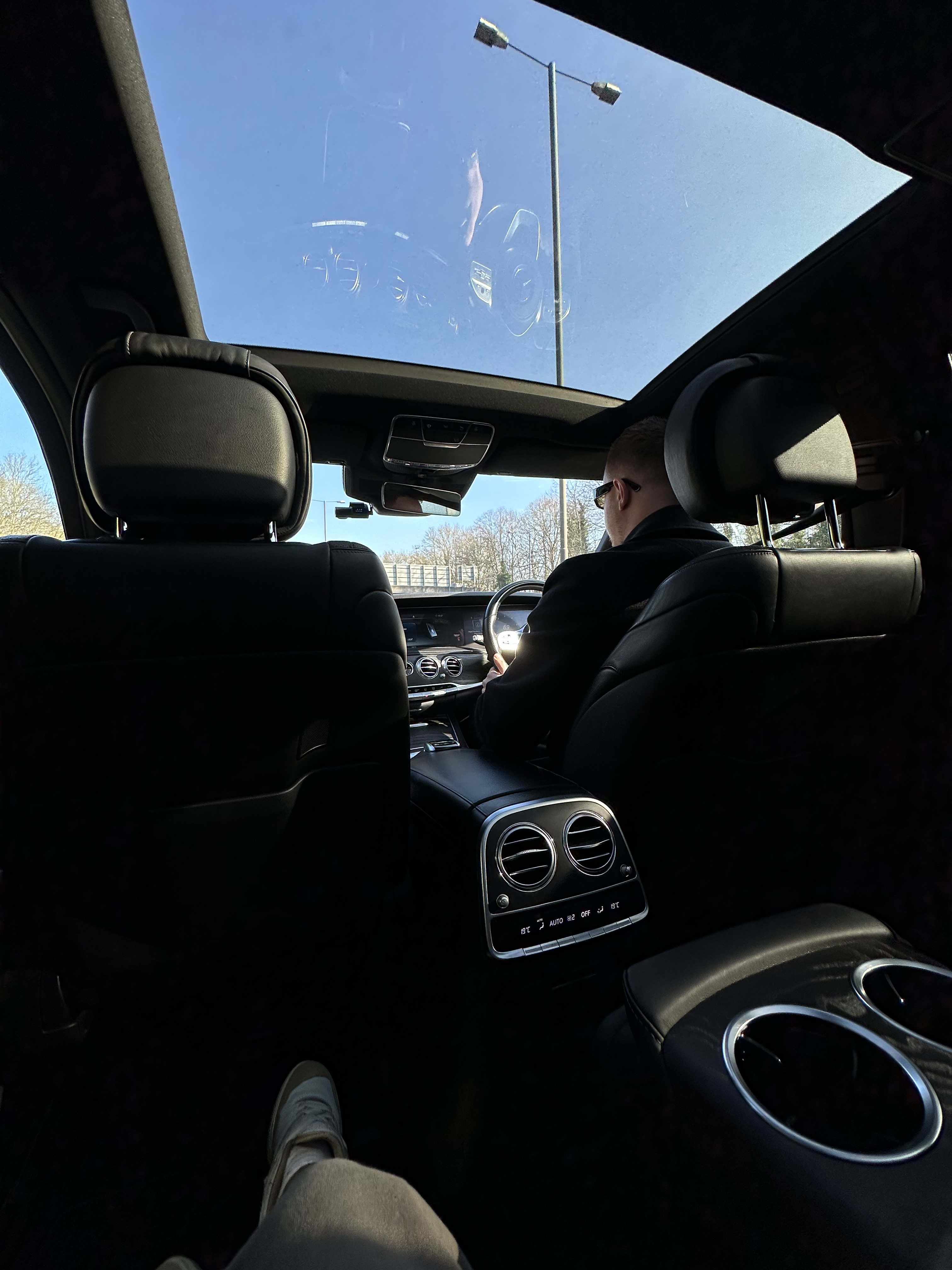 R5 Executive chauffeur service