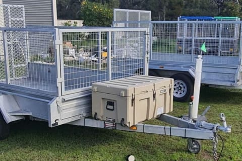 10x6 Cage Trailer with Ramp & Toolbox