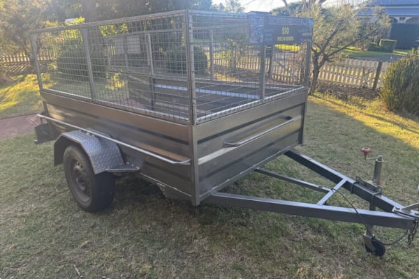 Cage trailer hire Newtown — 8x5 High Sides Trailer with 600mm Cage