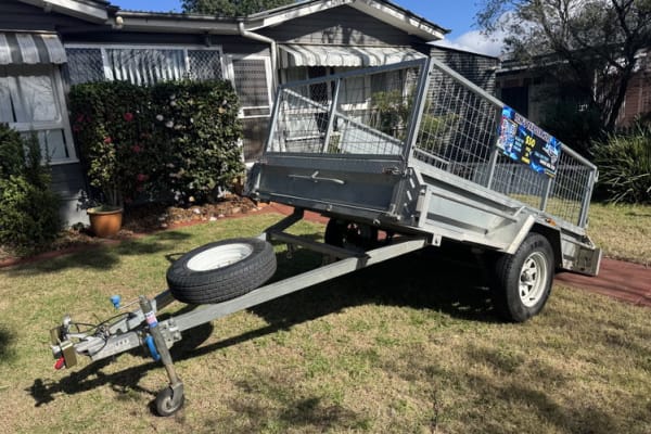 Cage trailer hire Newtown — 8x5 Tilt Trailer with 600mm Cage
