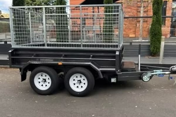 Tipper trailer hire Port Sorell — 8x5 Tandem Hydraulic Tipper with cage