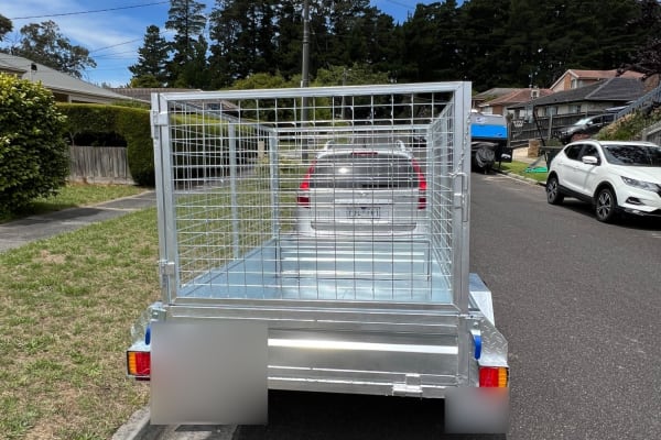 6x4 Caged Trailer with a Tip Function