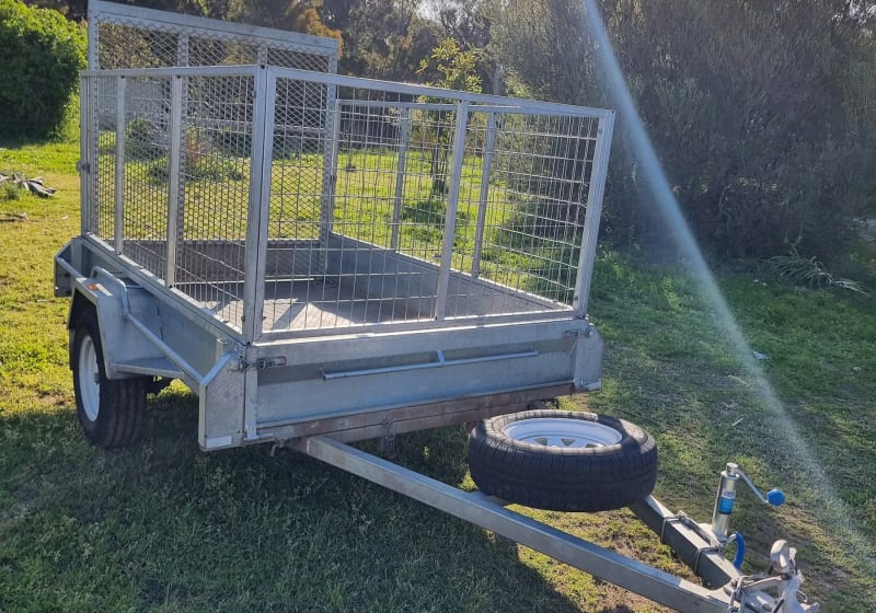 8x5 Cage Trailer with Ramp — photo 2