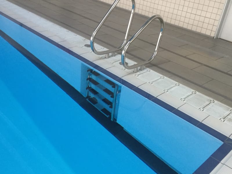 Recessed ladder detail