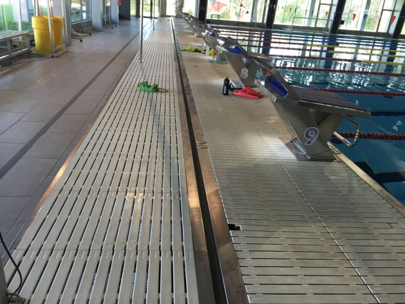Starting blocks deck detail