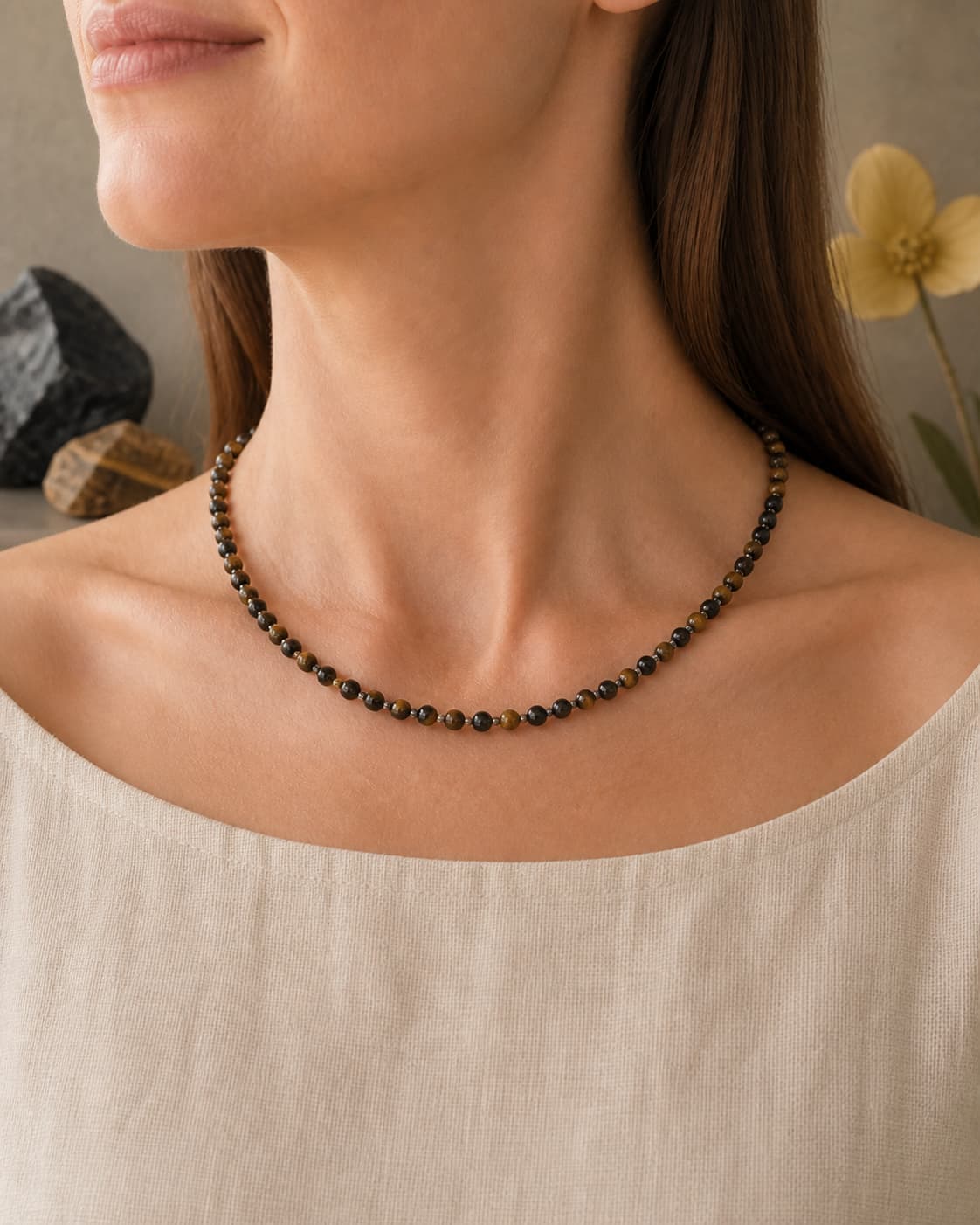 Collar de Ojo de Tigre con Obsidiana
