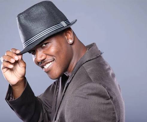 Kevin Lyttle, Soca, "Turn Me On"