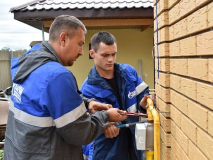 Газпром продолжает установку счетчиков газа после паводка