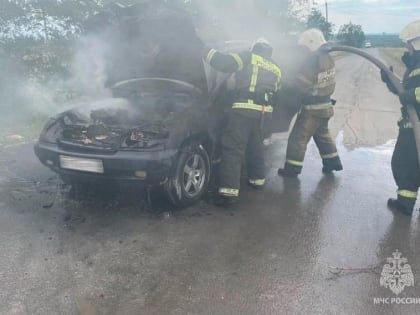 Пожар в Оренбурге: возгорание автомобиля «Нива Шевроле»