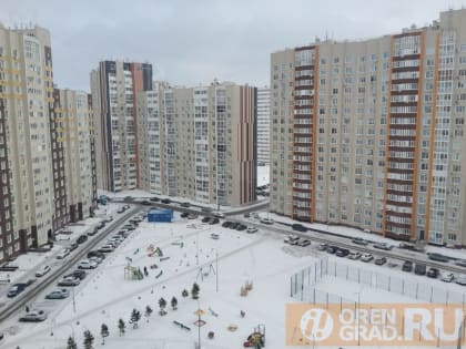Из-за коммунальной аварии в Оренбурге целый микрорайон остался без воды
