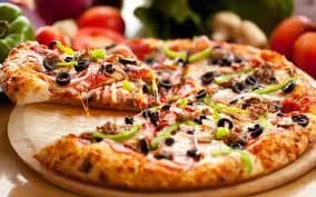 Tavada Kolay Pizza Tarifi