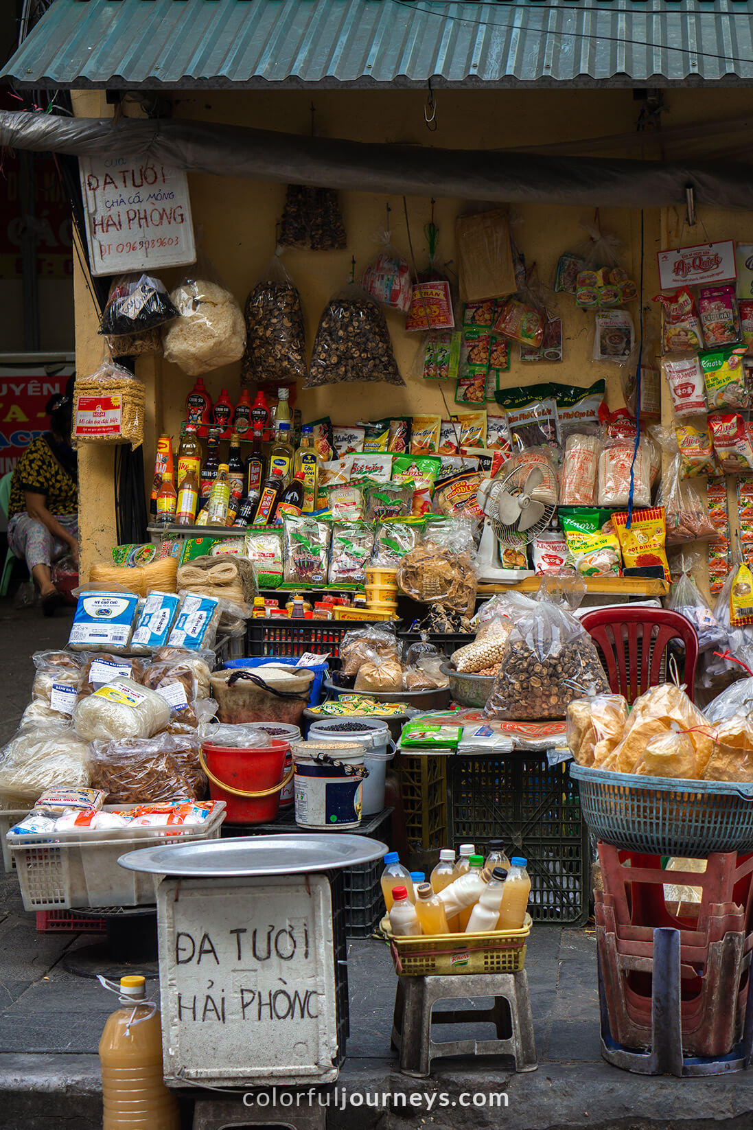 Stalls sell goods in Hanoi, Vietnam