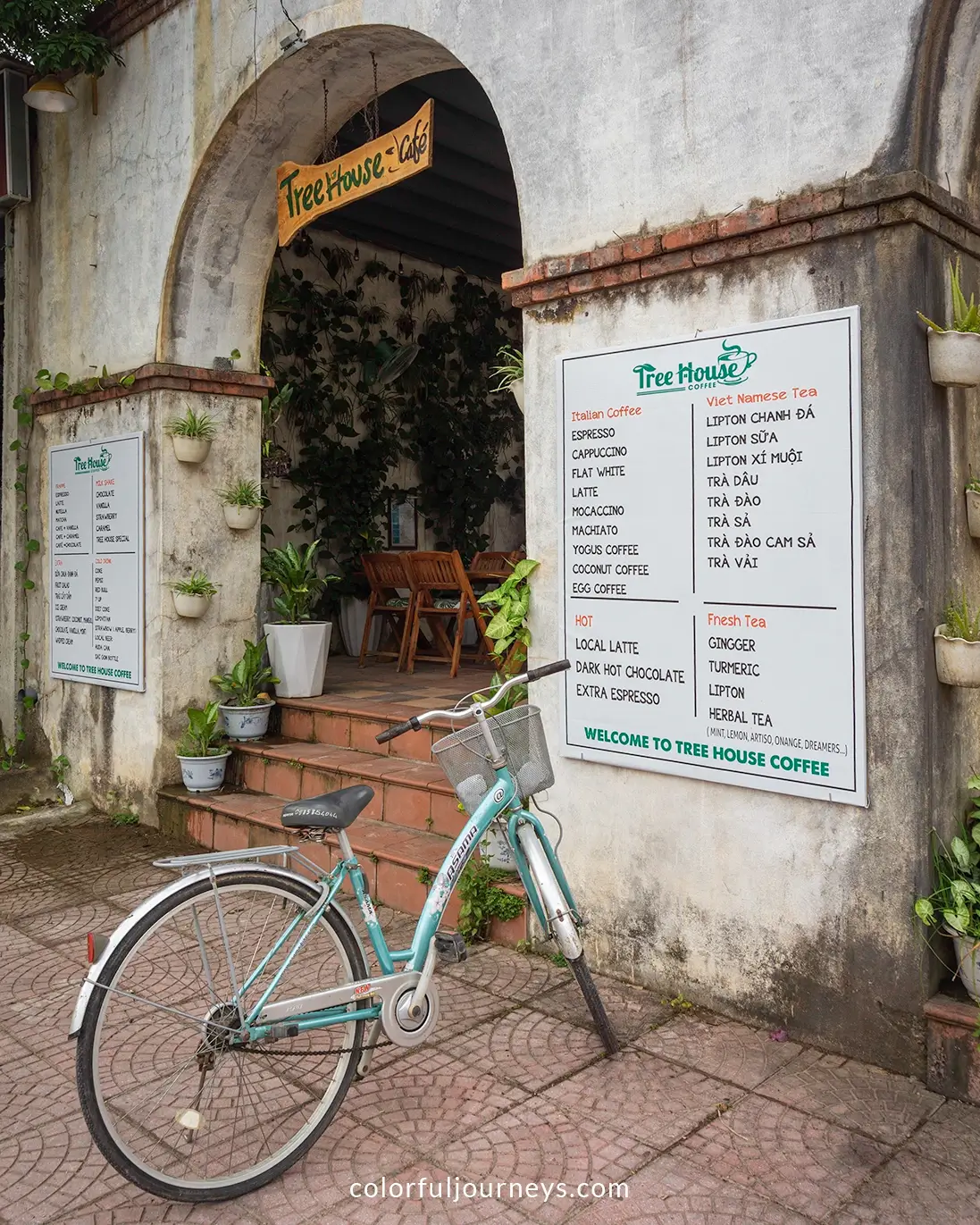 A bicycle in front of a cafe in Phong Nha, Vietnam