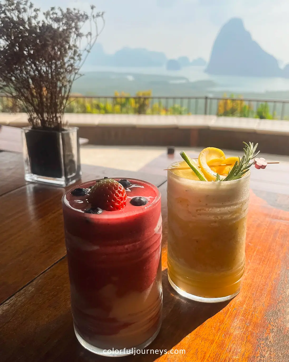 Drinks at Bay View Cafe in Thailand