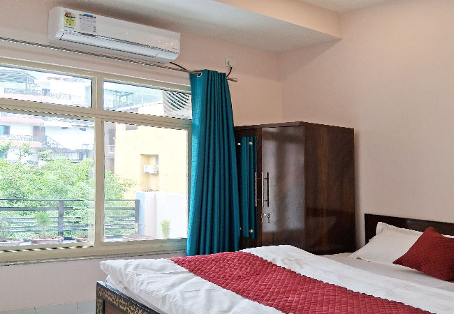 Room image 1