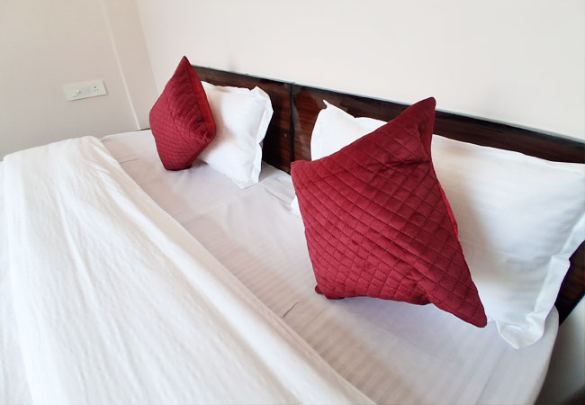 Room image 3