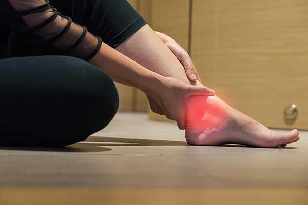 Can Cracked Heels Bleed? When Dry Skin Becomes a Health Risk (Gateshead Podiatrist Insight)